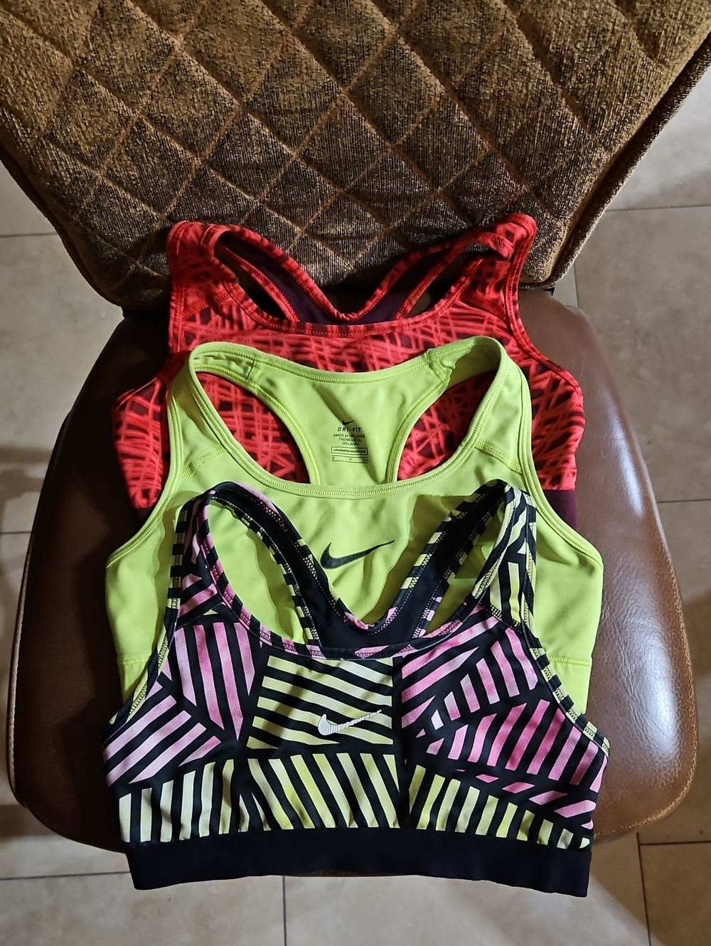 Lot Of 3 Nike Dri-Fit Swoosh Logo Racerback Wirefree Sports Bras Green Pink Red - Picture 1 of 4